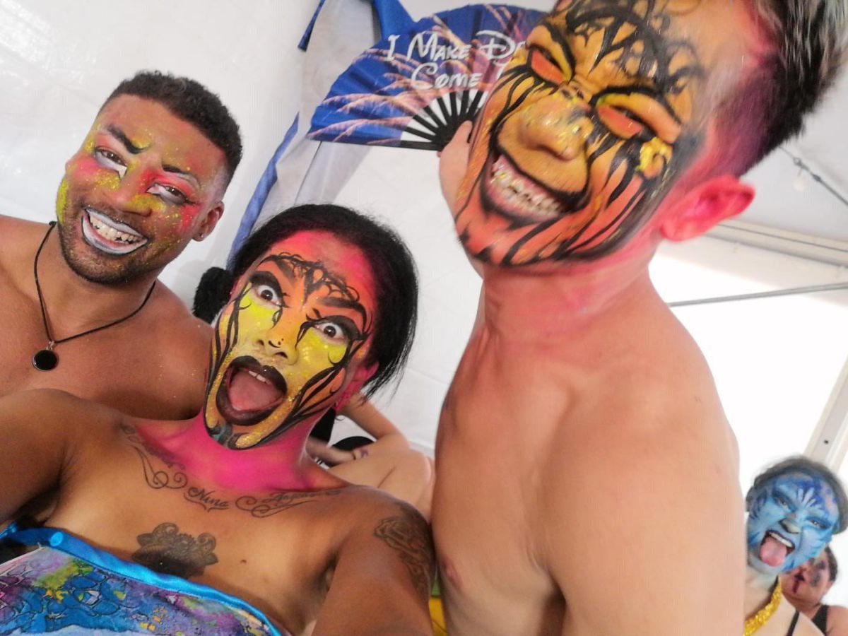 Mede entertainers